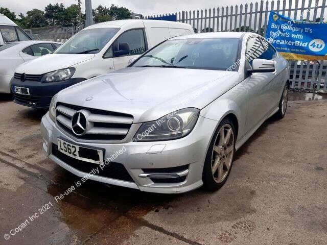 MERCEDES C-CLASS W204 - BREAKING / FRONT BUMPER , BONNET , WINGS AND HEAD LIGHT