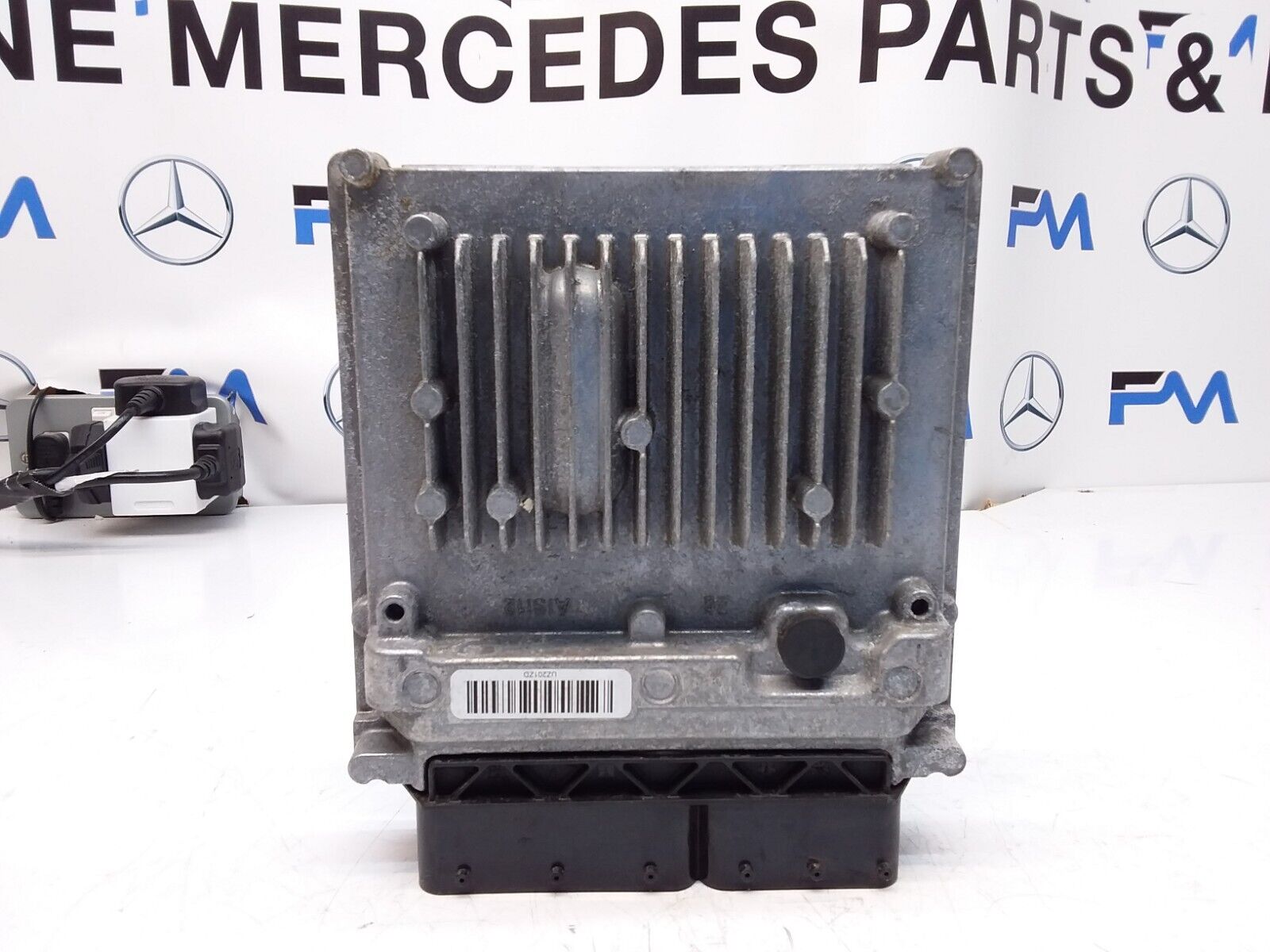 MERCEDES E-CLASS 2012 ENGINE  CONTROL MODULE A6519009602 FM00392