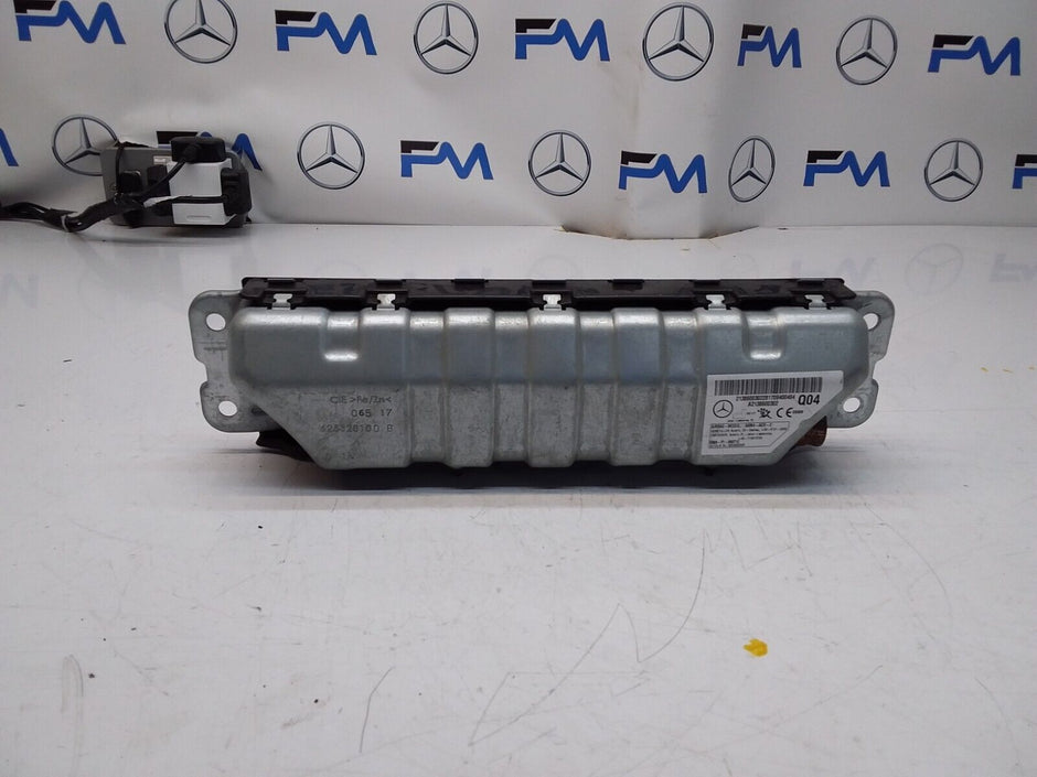 2017 MERCEDES BENZ A-CLASS W213 DRIVER SIDE KNEE AIRBAG A2138600302 FM00331