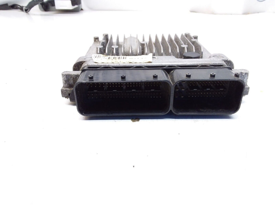MERCEDES A-CLASS W177 ENGINE  CONTROL MODULE A6519009502 FM00342
