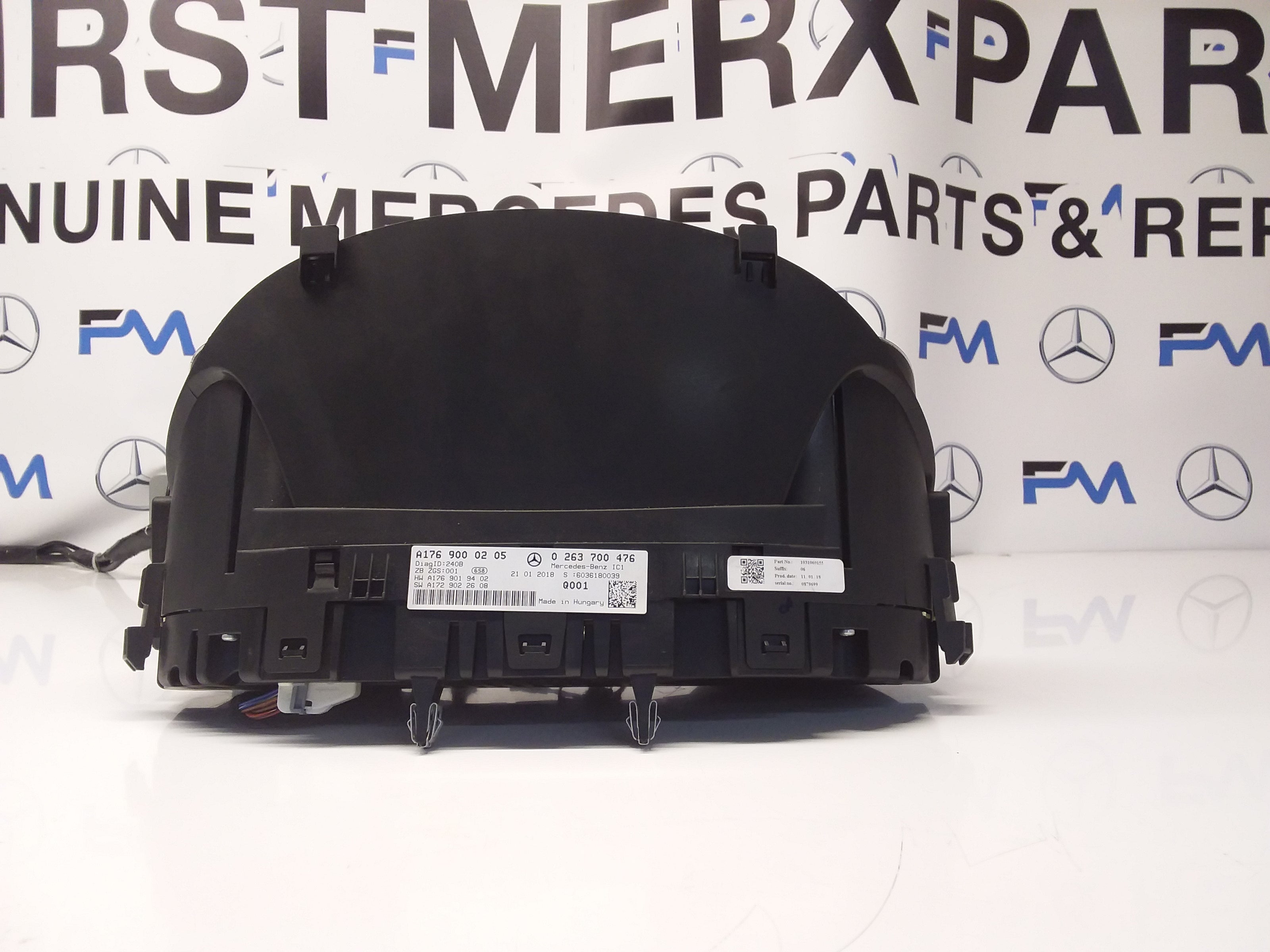 Mercedes A-CLASS Speedometer INSTRUMENT CLUSTER W176 A1769000205 FM005 2018