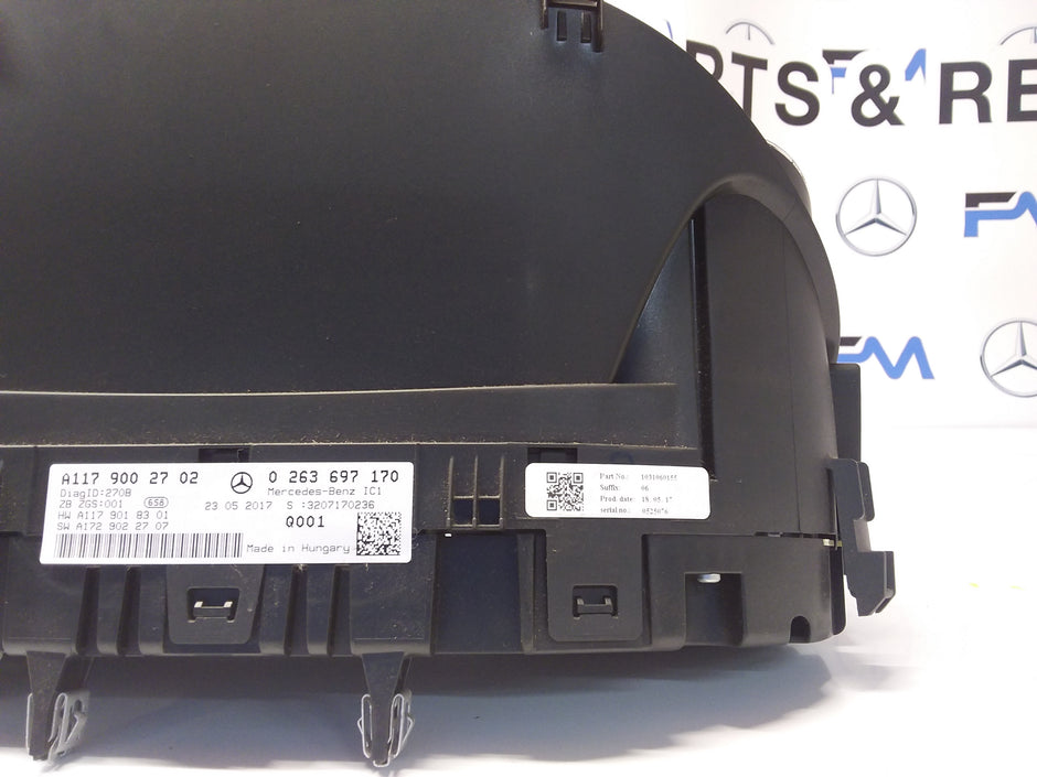 Mercedes CLA Speedometer INSTRUMENT CLUSTER W117 A1179002702 FM006 2017