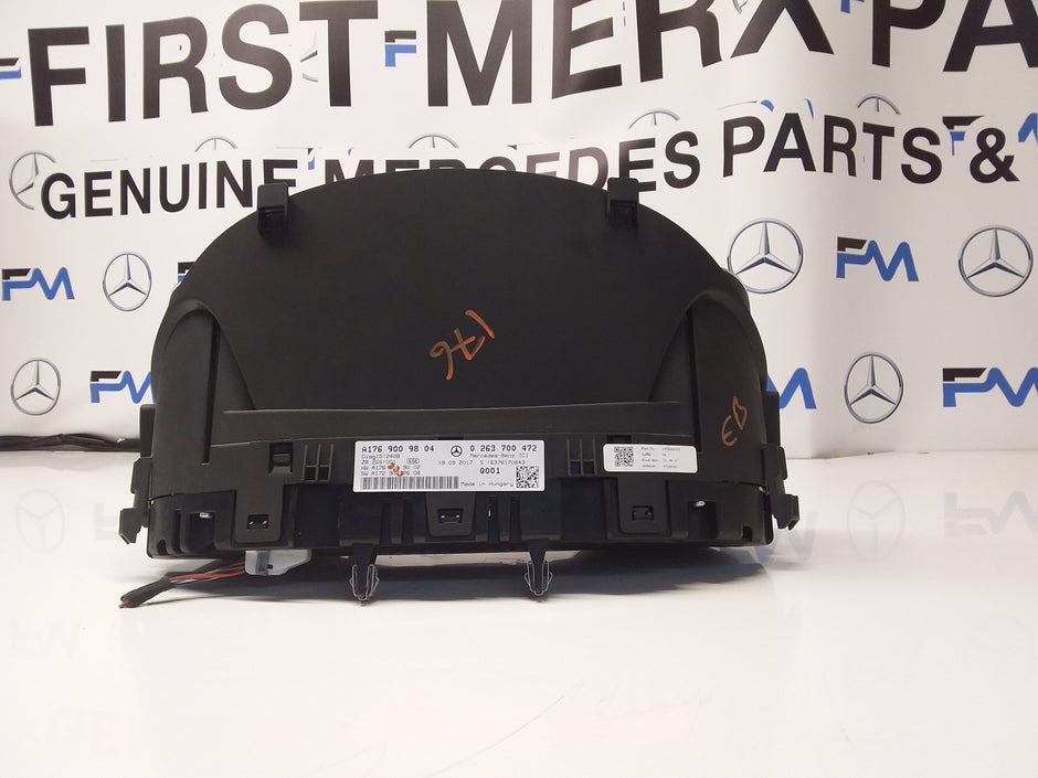 Mercedes A-CLASS Speedometer INSTRUMENT CLUSTER W176 A1769009804 FM007 2017