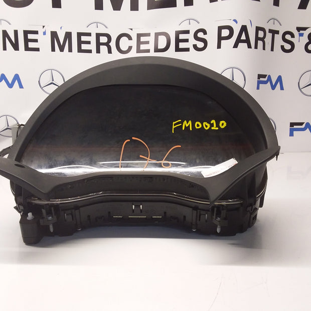 Mercedes A-CLASS Speedometer INSTRUMENT CLUSTER W176 A1769004404 FM0010 2017