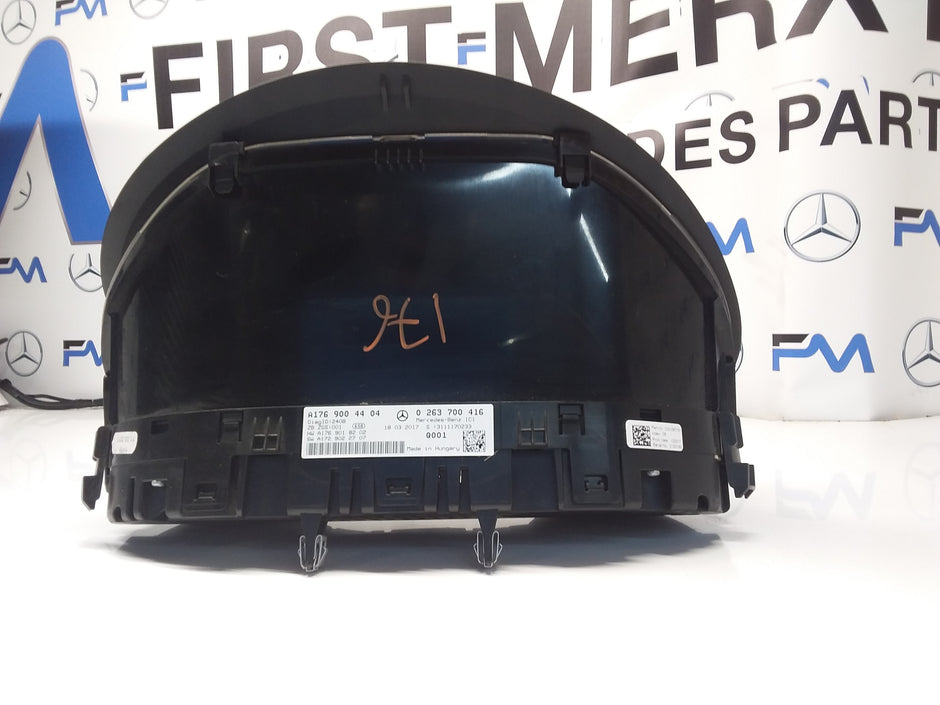 Mercedes A-CLASS Speedometer INSTRUMENT CLUSTER W176 A1769004404 FM0010 2017