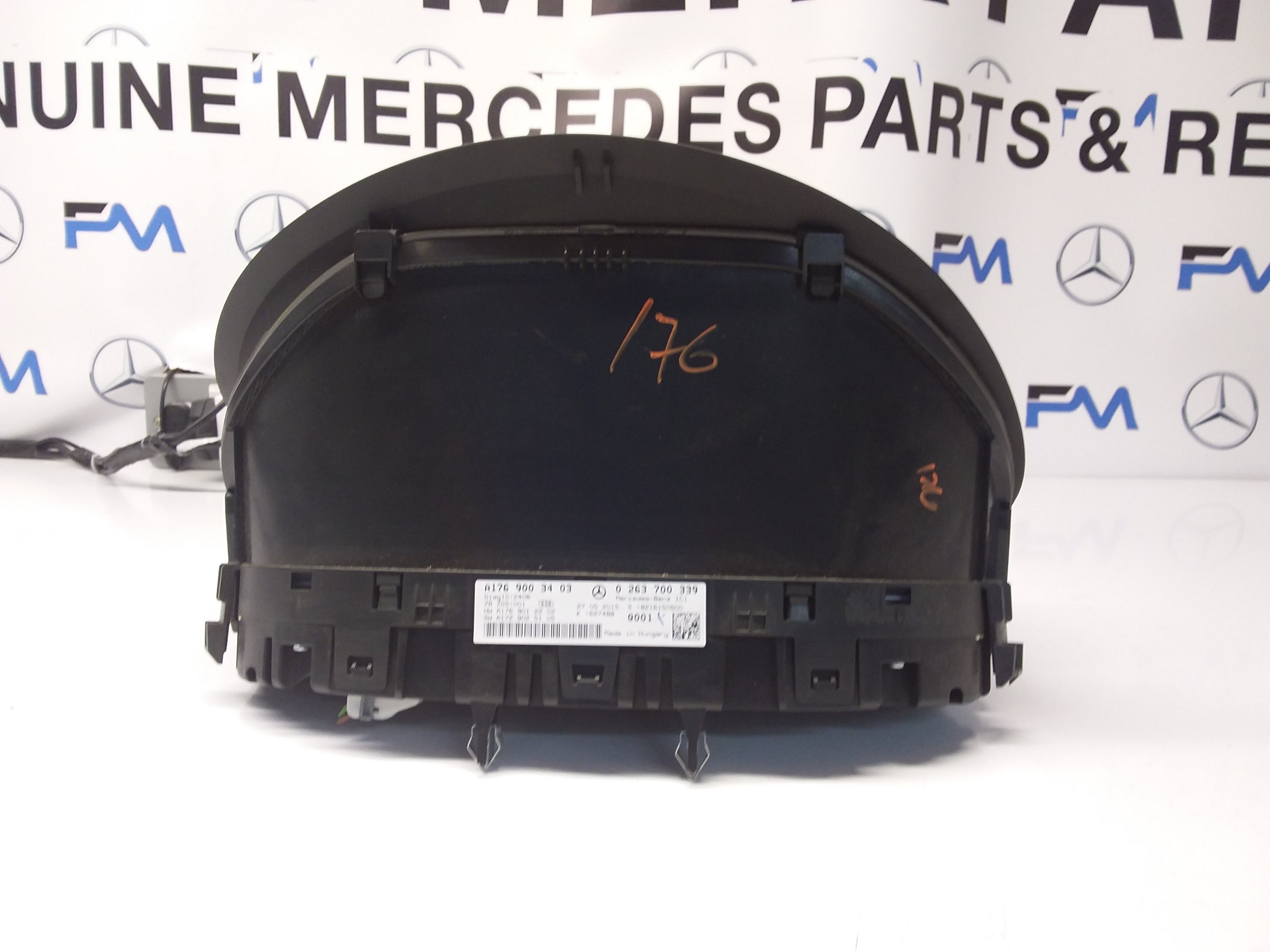 Mercedes A-CLASS Speedometer INSTRUMENT CLUSTER W176 A1769003403 FM0011 2015