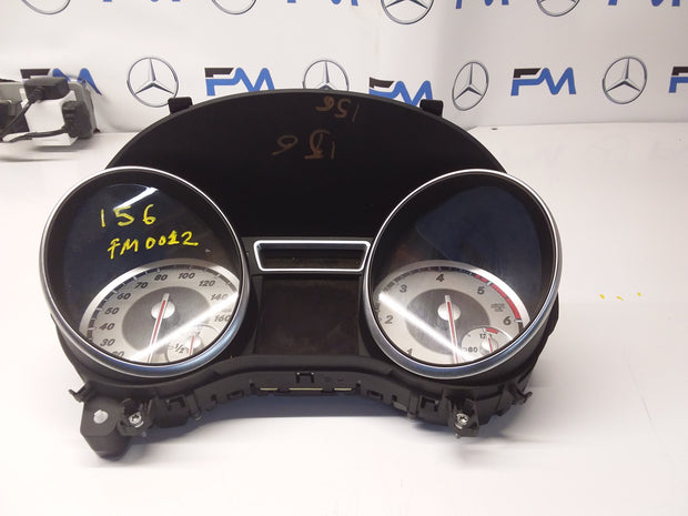 Mercedes GLA Speedometer INSTRUMENT CLUSTER W156 A1569009902 FM0012 2015