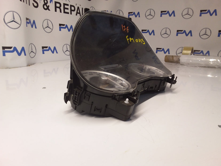 MERCEDES A-CLASS SPEEDOMETER W176 A1769000201 FM0013 2013