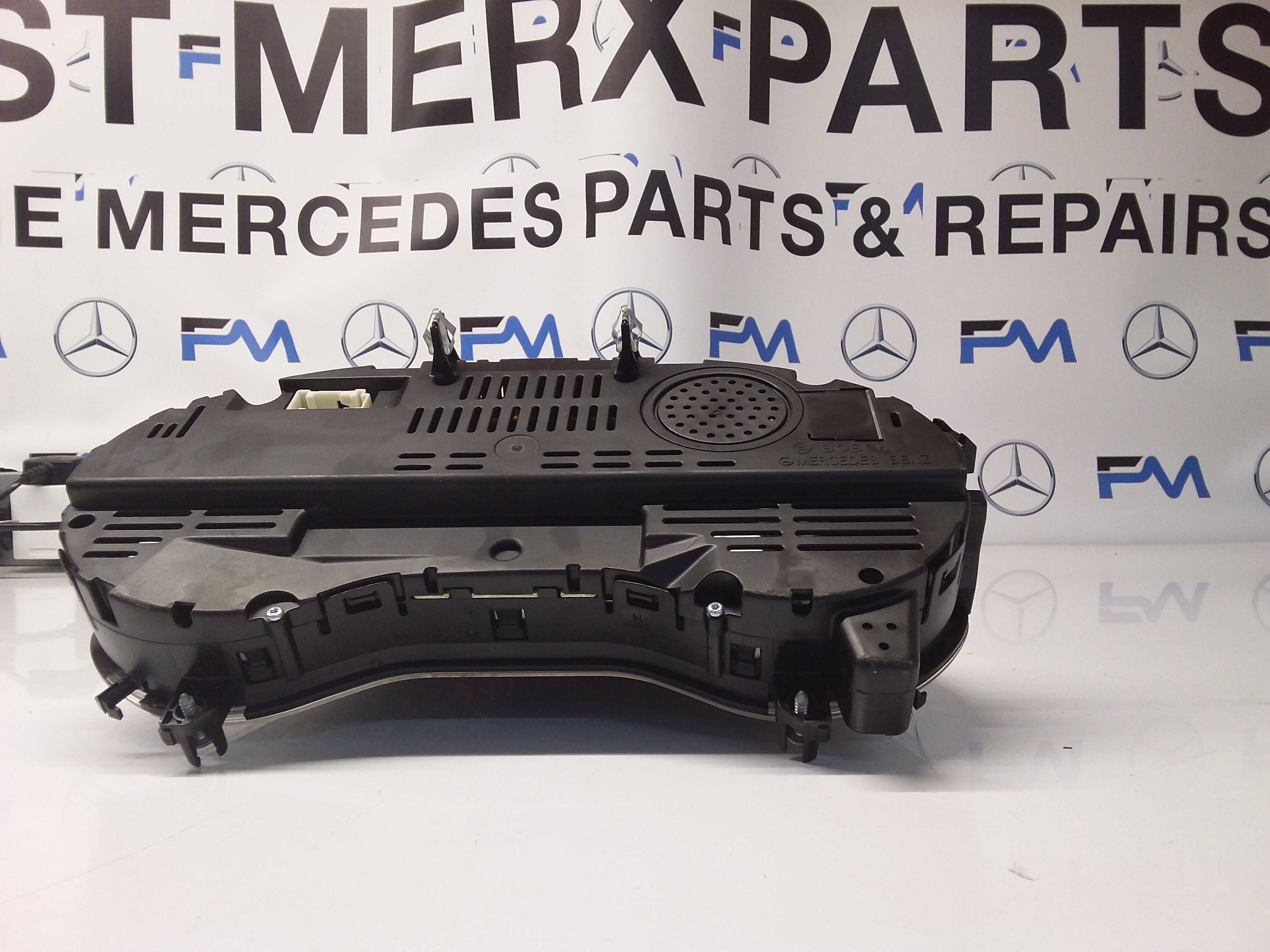 MERCEDES A-CLASS SPEEDOMETER W176 A1769000201 FM0013 2013