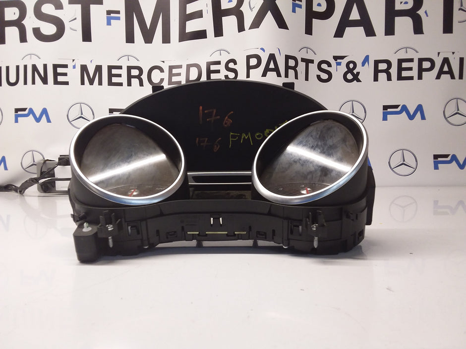 MERCEDES A-CLASS SPEEDOMETER W176 A1769008403 FM0015 2015