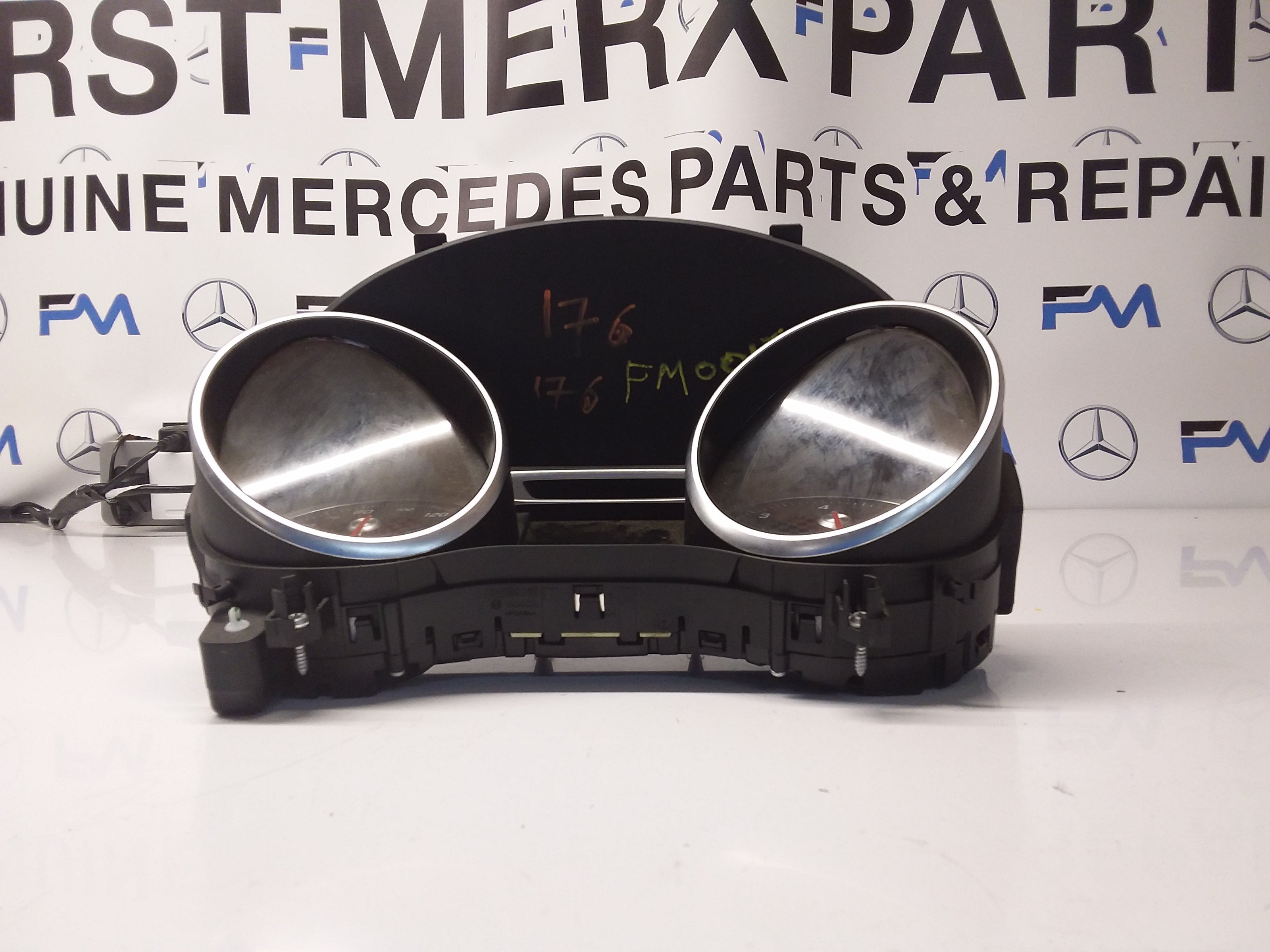 MERCEDES A-CLASS SPEEDOMETER W176 A1769008403 FM0015 2015