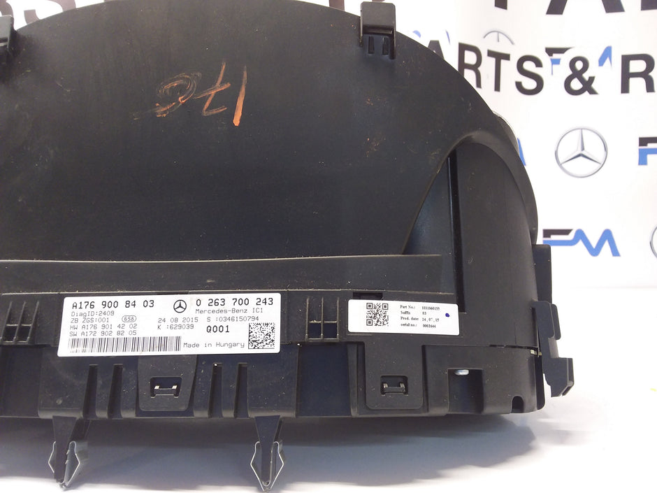 MERCEDES A-CLASS SPEEDOMETER W176 A1769008403 FM0015 2015
