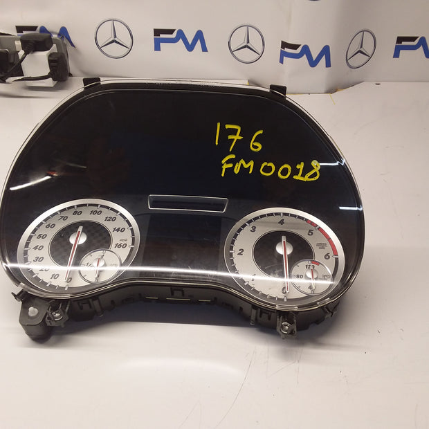 MERCEDES A-CLASS SPEEDOMETER W176 A1769000201 FM0018 2012