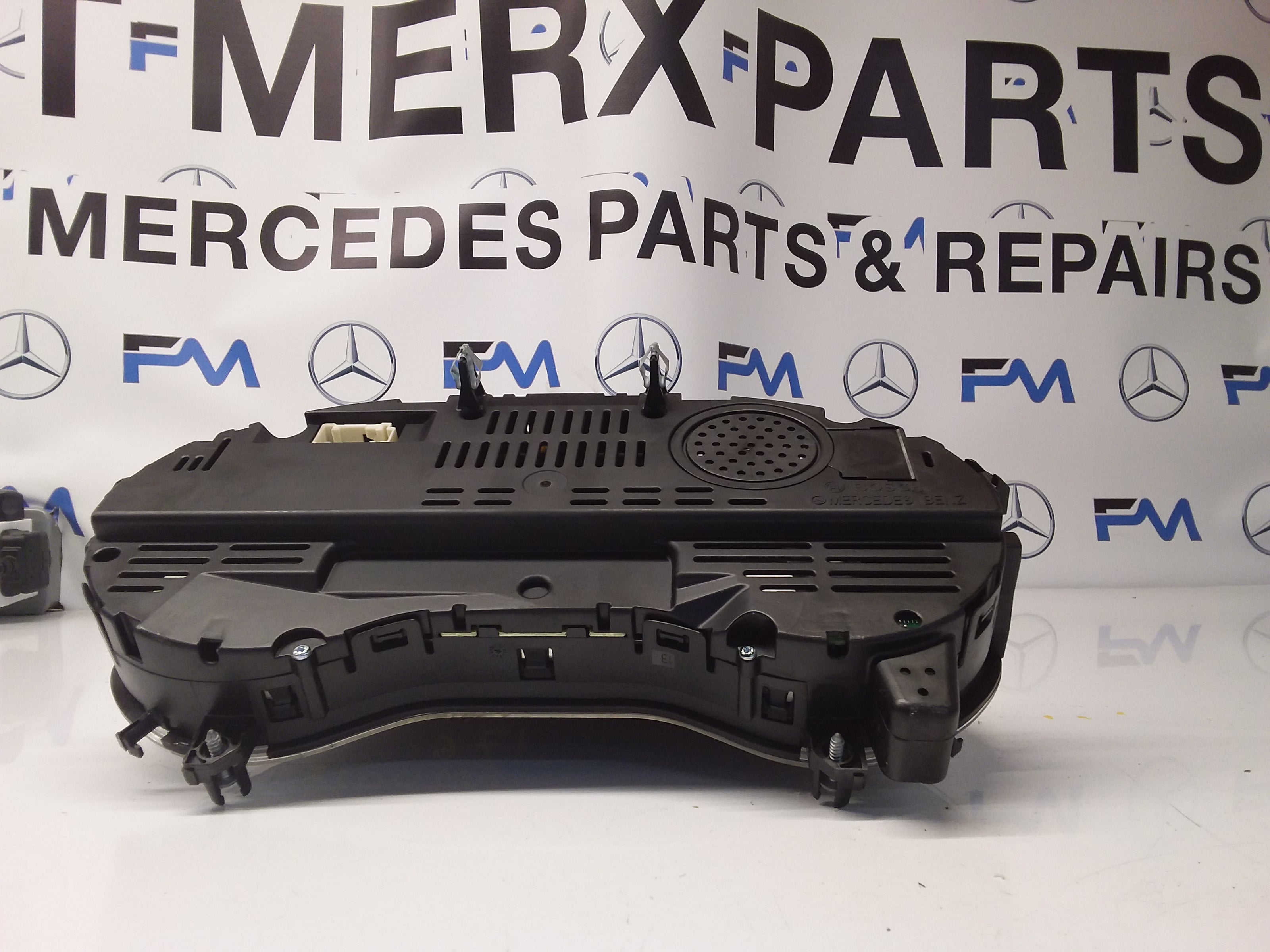 MERCEDES A-CLASS SPEEDOMETER W176 A1769000201 FM0018 2012