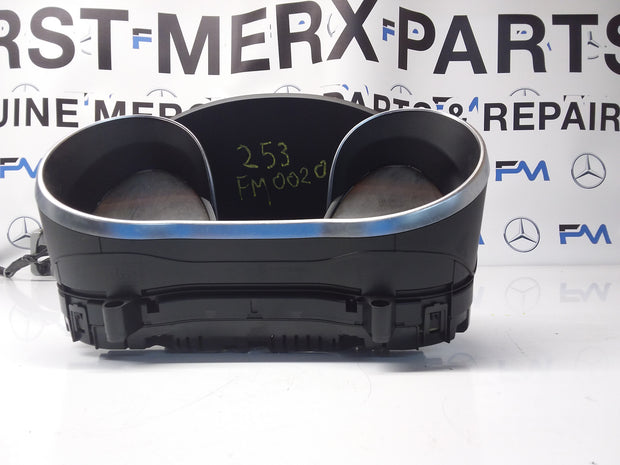 MERCEDES BENZ GLE SPEEDOMETER INSTRUMENT CLUSTER W253 A2539004201 FM0020 2017