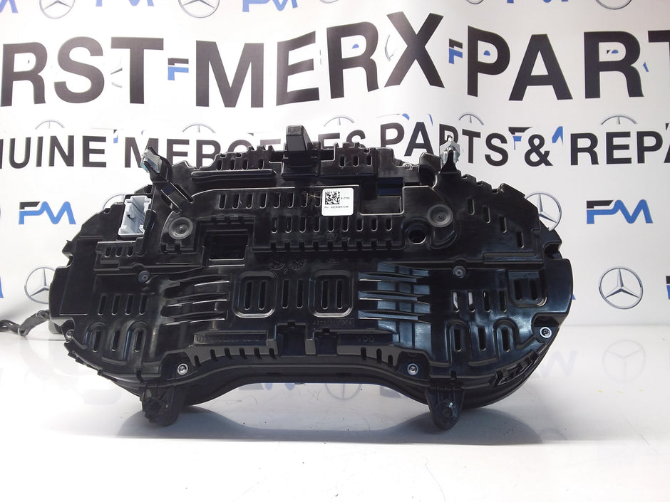 MERCEDES C-CLASS SPEEDOMETER INSTRUMENT CLUSTER W205 A2059000416 FM0022 2014