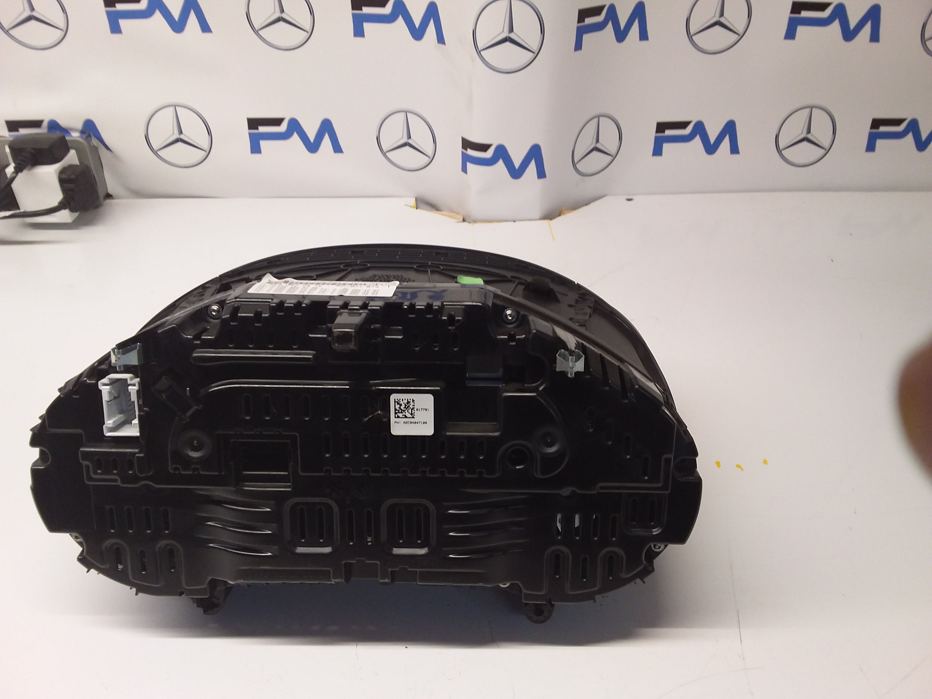 MERCEDES C-CLASS SPEEDOMETER INSTRUMENT CLUSTER W205 A2059000416 FM0022 2014