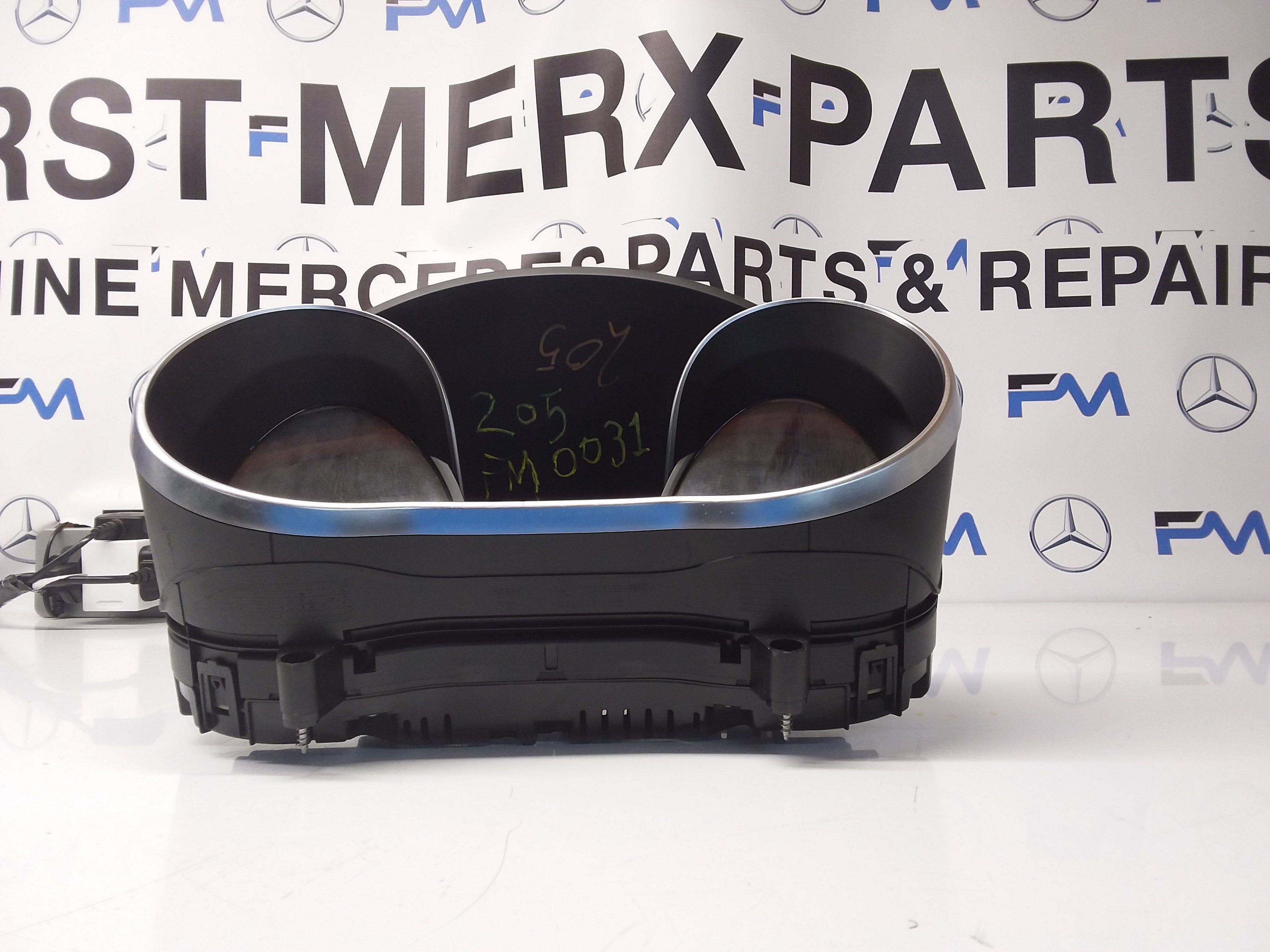 MERCEDES C-CLASS SPEEDOMETER INSTRUMENT CLUSTER  W205 A2059007133 FM0031 2017