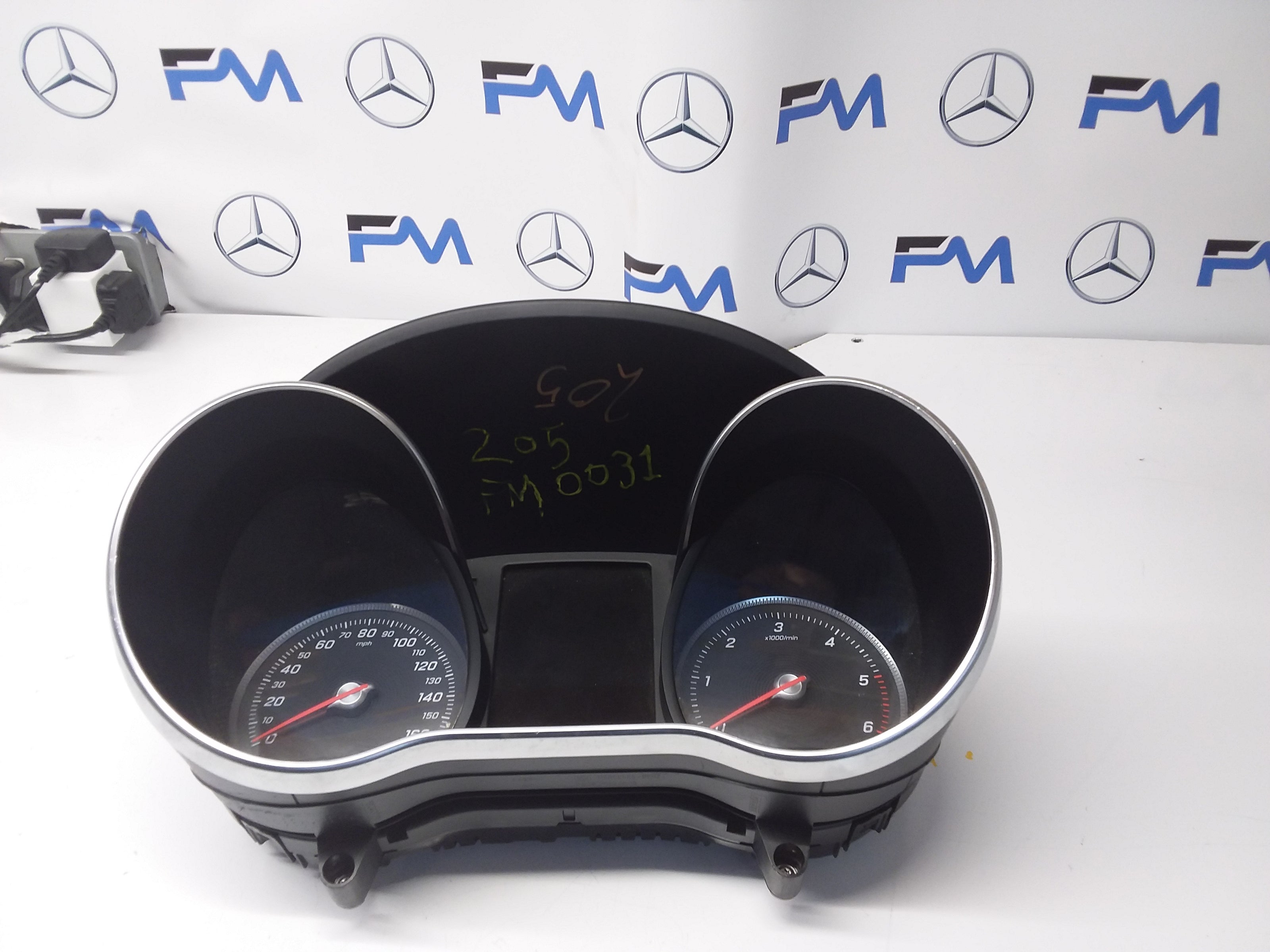 MERCEDES C-CLASS SPEEDOMETER INSTRUMENT CLUSTER  W205 A2059007133 FM0031 2017