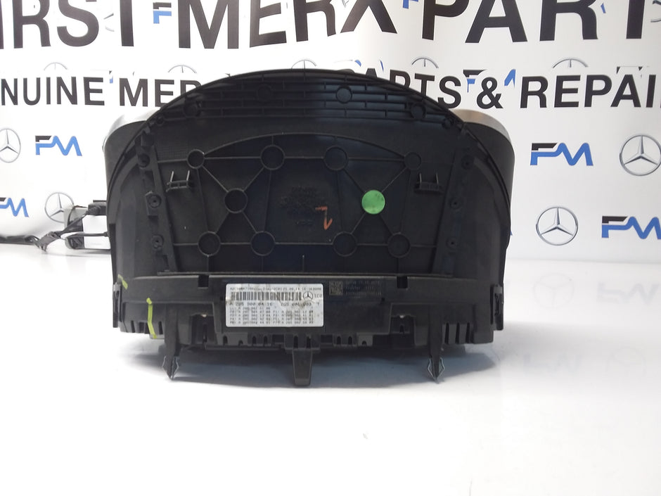 MERCEDES C-CLASS SPEEDOMETER INSTRUMENT CLUSTER  W205 A2059000416 FM0038 2014