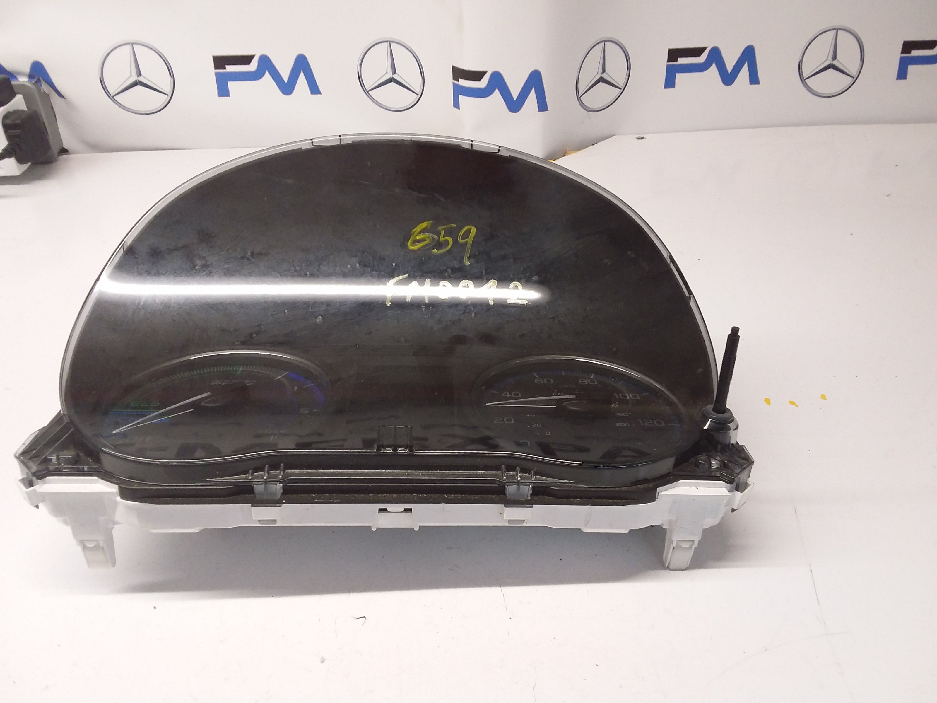 MITSUBISHI OUTLANDER MK3 PHEV SPEEDOMETER INSTRUMENT CLUSTER 8100C659 FM0042 2018-2022