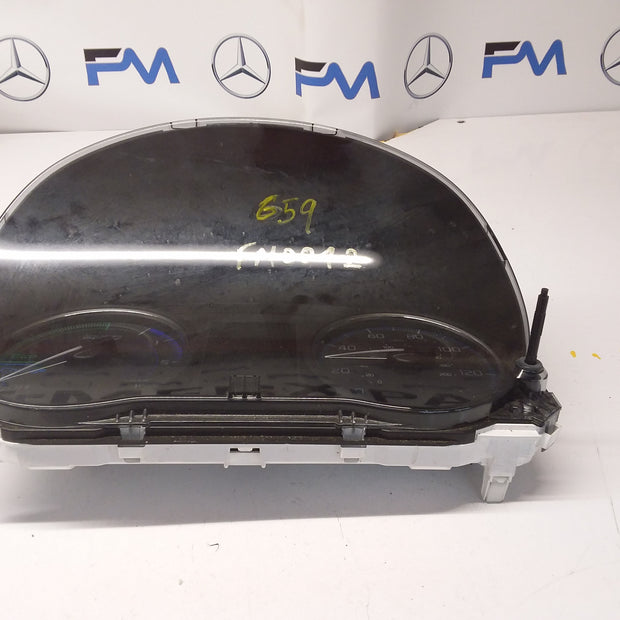 MITSUBISHI OUTLANDER MK3 PHEV SPEEDOMETER INSTRUMENT CLUSTER 8100C659 FM0042 2018-2022