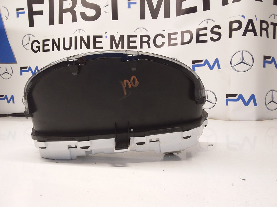 MITSUBISHI OUTLANDER MK3 PHEV SPEEDOMETER INSTRUMENT CLUSTER 8100C659 FM0042 2018-2022