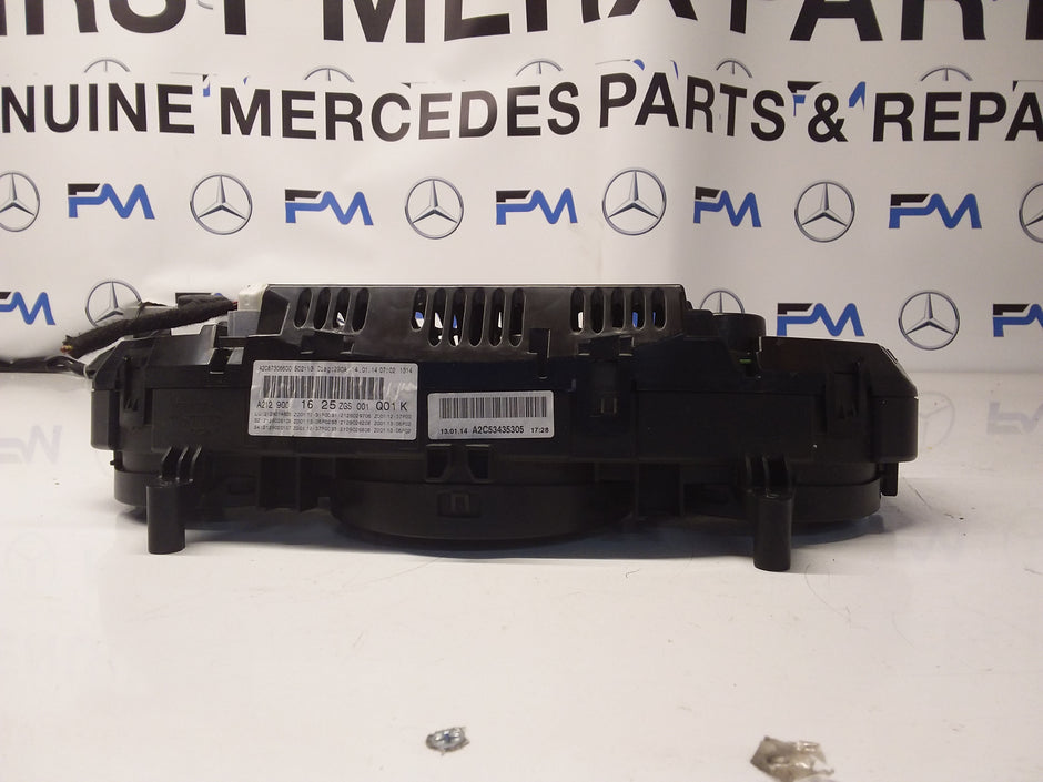 MERCEDES E-CLASS SPEEDOMETER INSTRUMENT CLUSTER W212 A2129001625 FM0047 2014