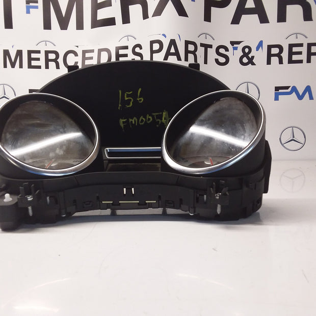 MERCEDES GLA SPEEDOMETER INSTRUMENT CLUSTER W156 A1569004601 FM0054 2014