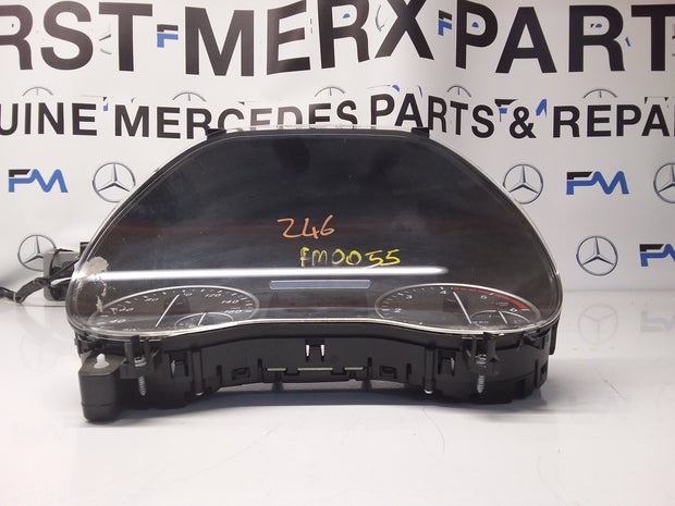 MERCEDES B-CLASS SPEEDOMETER INSTRUMENT CLUSTER W246 A2469005505 FM0055 2012