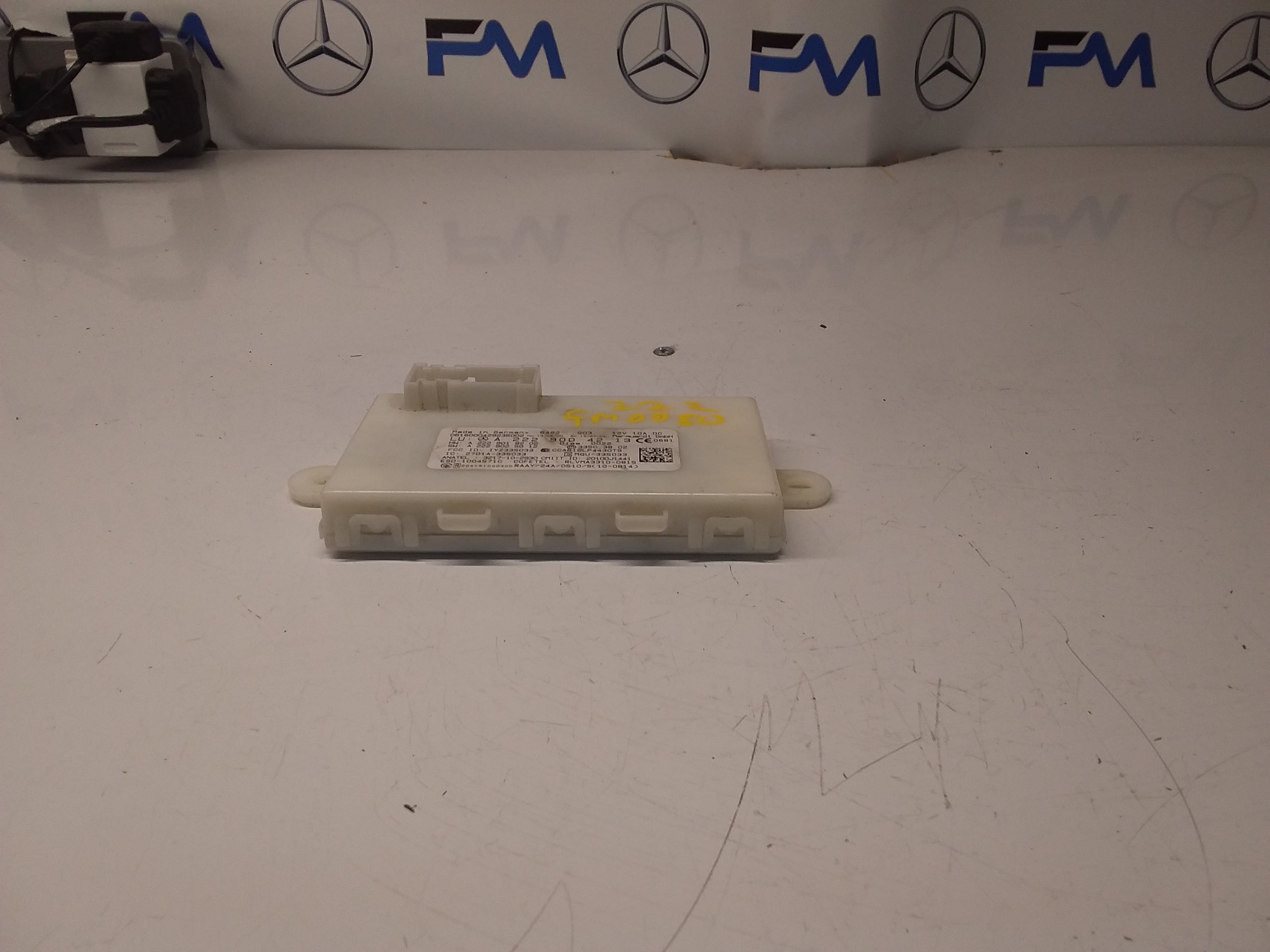 MERCEDES S-CLASS KEYLESS GO CONTROL UNIT W222 A2229004213 FM0080