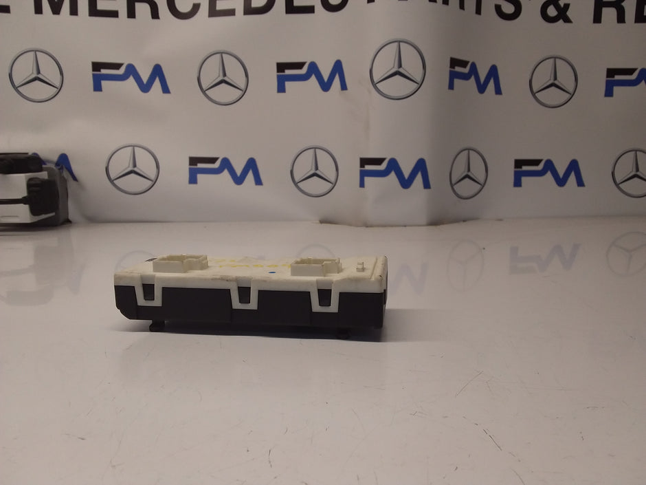 MERCEDES S-CLASS TAILGATE CONTROL MODULE W222 A2229006008 FM0091