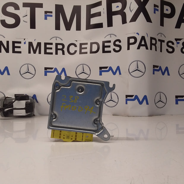 MERCEDES E-CLASS AIRBAGS CONTROL MODULE W238 A2389008100 FM0094
