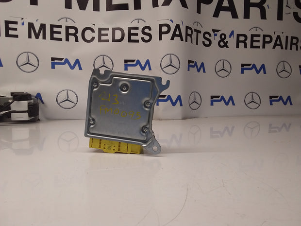 MERCEDES E-CLASS AIRBAGS CONTROL MODULE W213 A2139009022 FM0095