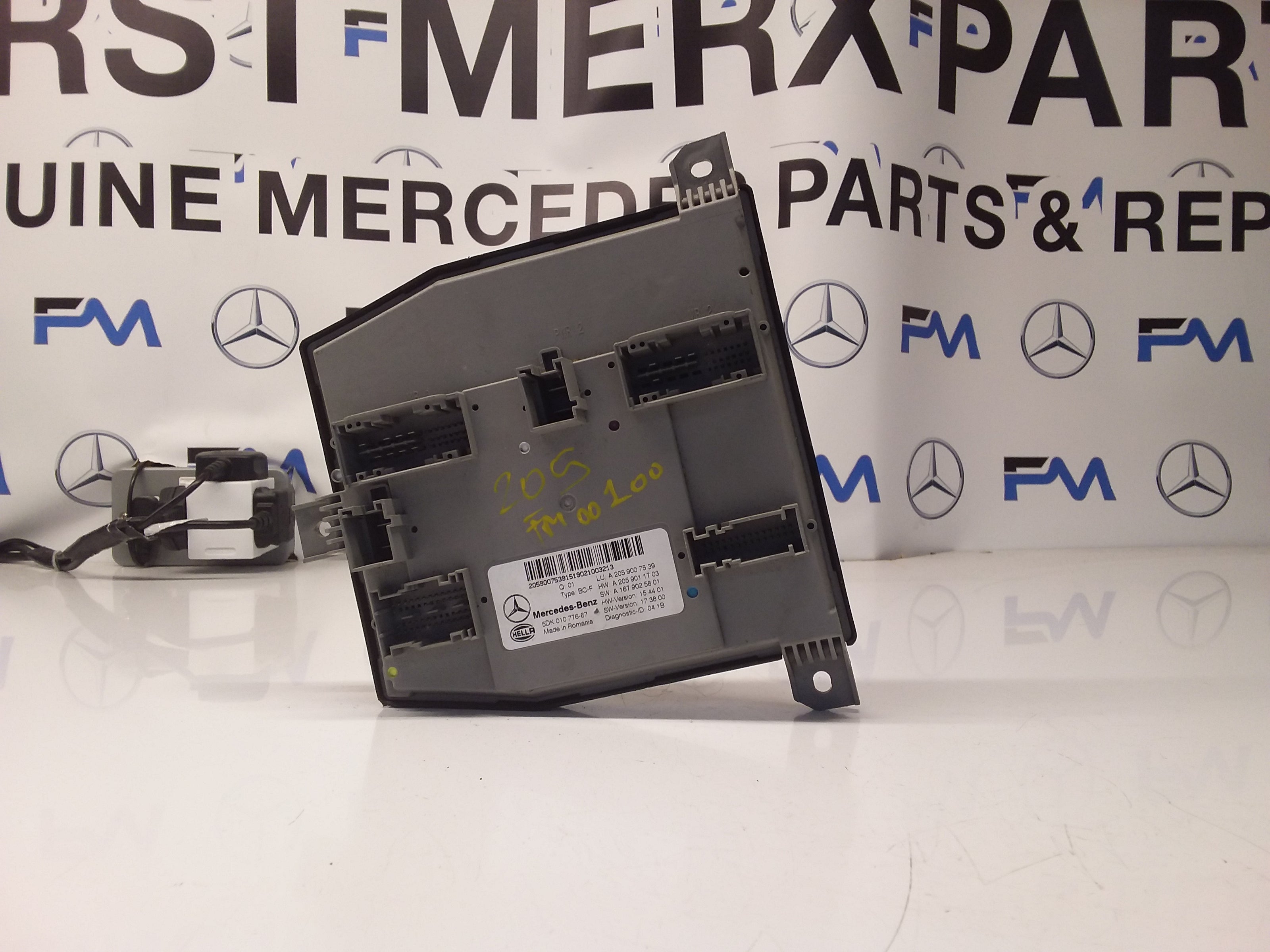 MERCEDES C-CLASS SAM CONTROL MODULE W205 A2059007539 FM00100