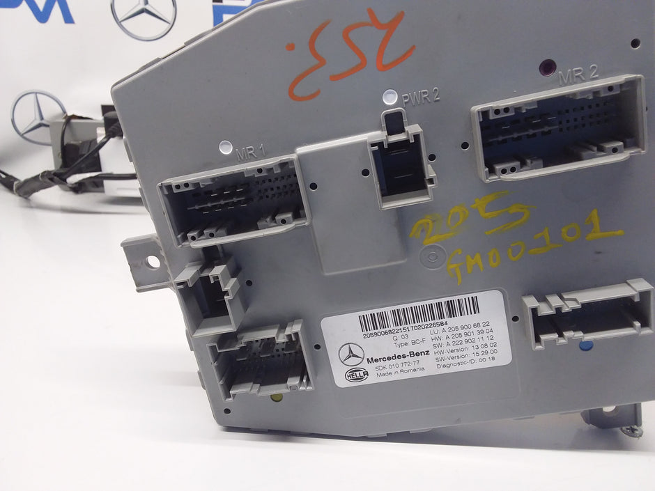 MERCEDES C-CLASS SAM CONTROL MODULE W205 A2059006822 FM00101