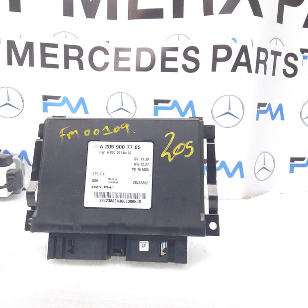 MERCEDES C-CLASS GEARBOX CONTROL UNIT W205 A2059007705 FM00109