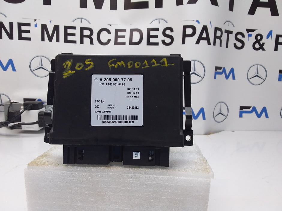 MERCEDES C-CLASS GEARBOX CONTROL UNIT W205 A2059007705 FM00111