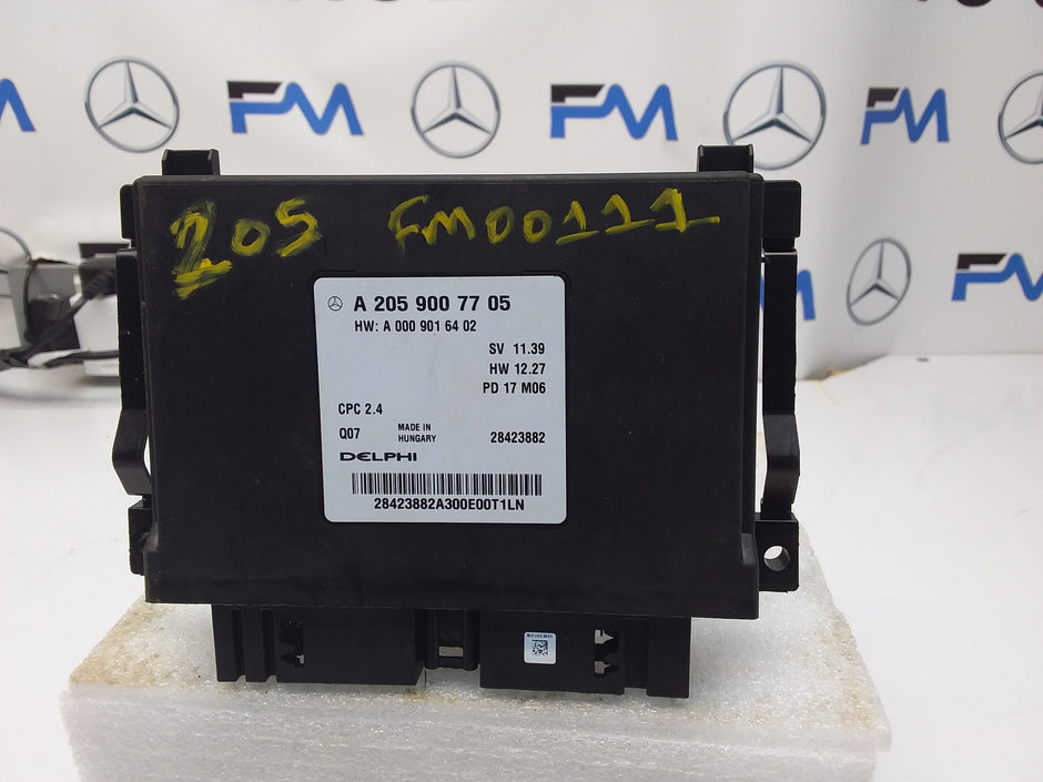 MERCEDES C-CLASS GEARBOX CONTROL UNIT W205 A2059007705 FM00111