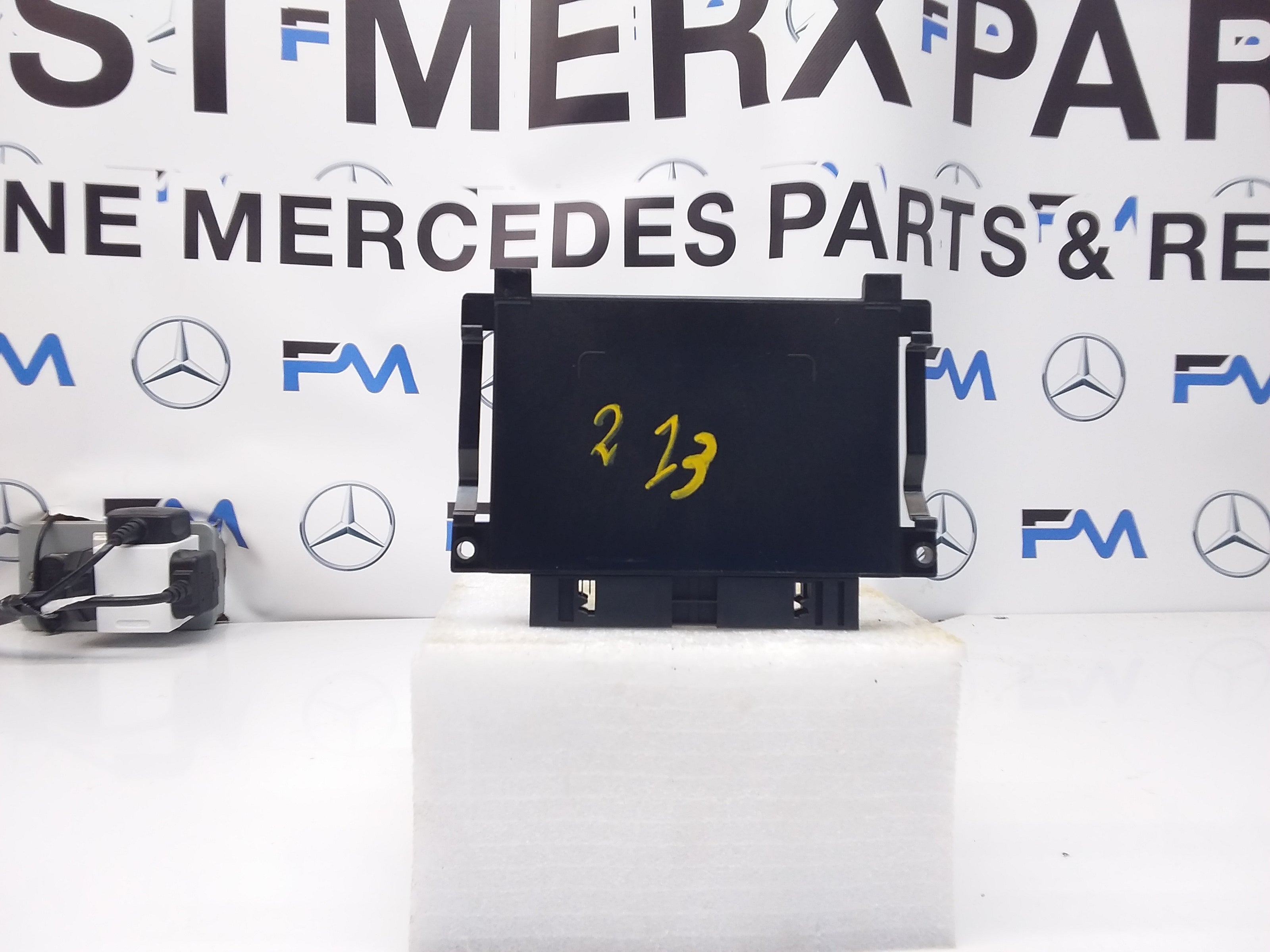 MERCEDES E-CLASS GEARBOX CONTROL UNIT W213 A2139002501 FM00115