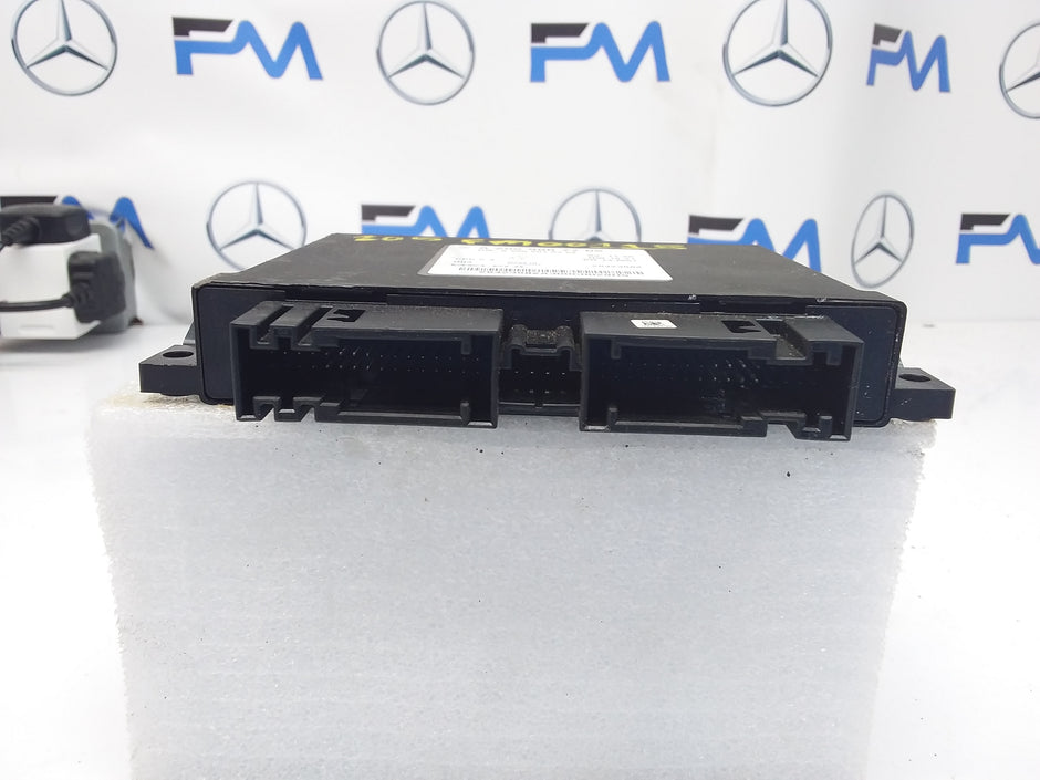 MERCEDES C-CLASS GEARBOX CONTROL UNIT W205 A2059007705 FM00118