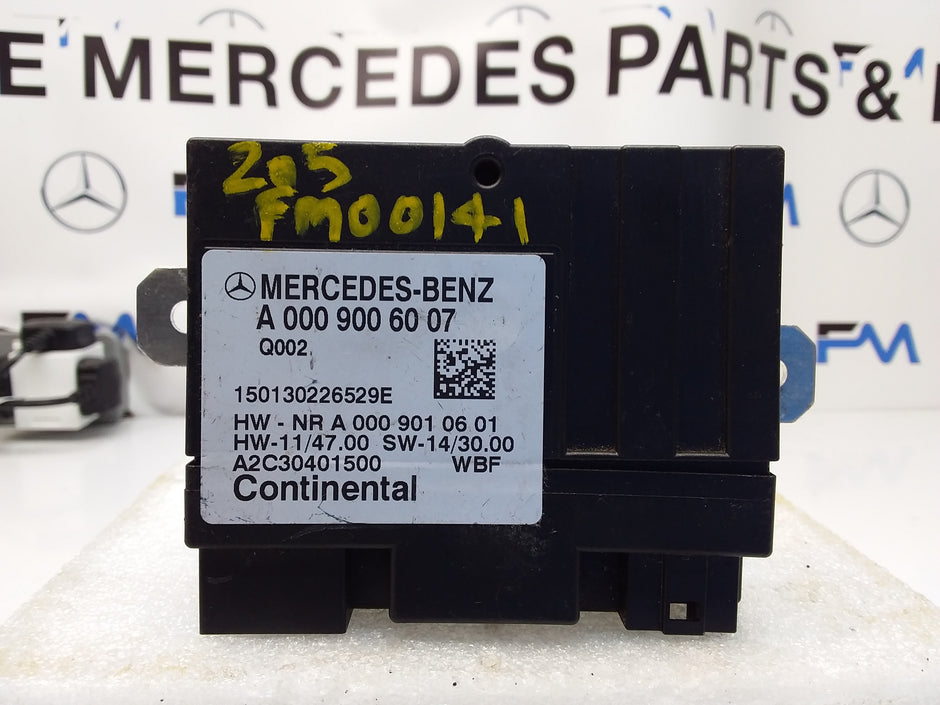 MERCEDES C-CLASS FUEL PUMP CONTROL MODULE W205 A0009006007 FM00141