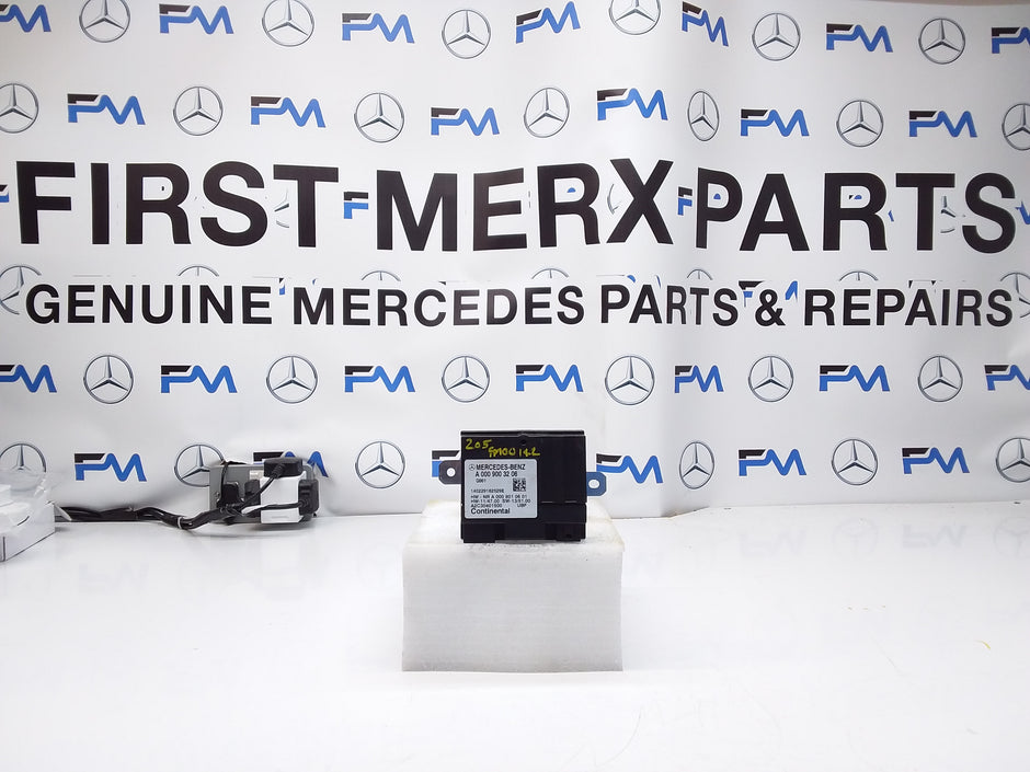 MERCEDES C-CLASS FUEL PUMP CONTROL MODULE W205 A0009003206 FM00142
