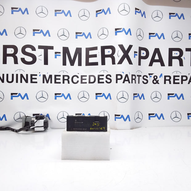 MERCEDES C-CLASS TAILGATE CONTROL MODULE W205 A2059007218 FM00149