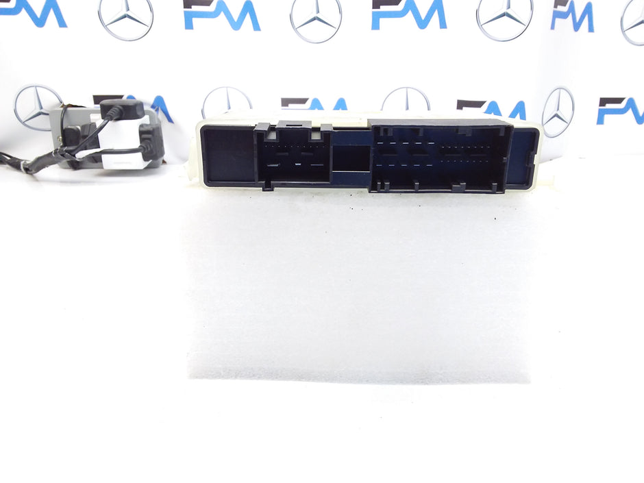 MERCEDES E-CLASS EGR CONTROL MODULE W238 A0009007604 FM00150