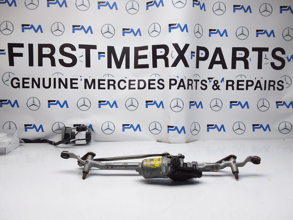 MITSUBISHI OUTLANDER MK3 FRONT WIPER MOTOR + MECHANISM LINKAGE FM00155