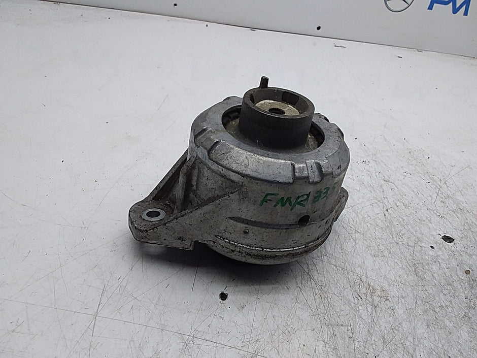 MERCEDES BENZ  GLC C253  ENGINE MOUNT LEFT NS A2532402400 FMR335