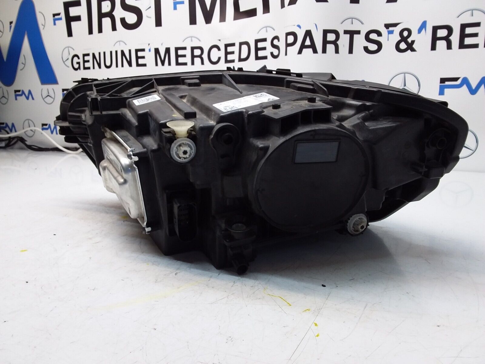 2021 MERCEDES CLA W118 HEADLIGHT PASSENGER NS A1189068600 FMH145 HIGH PERFORMANC