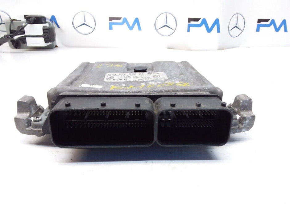 MERCEDES GLA 2015-17 ENGINE  ECU CONTROL MODULE A2709002100 FM00368