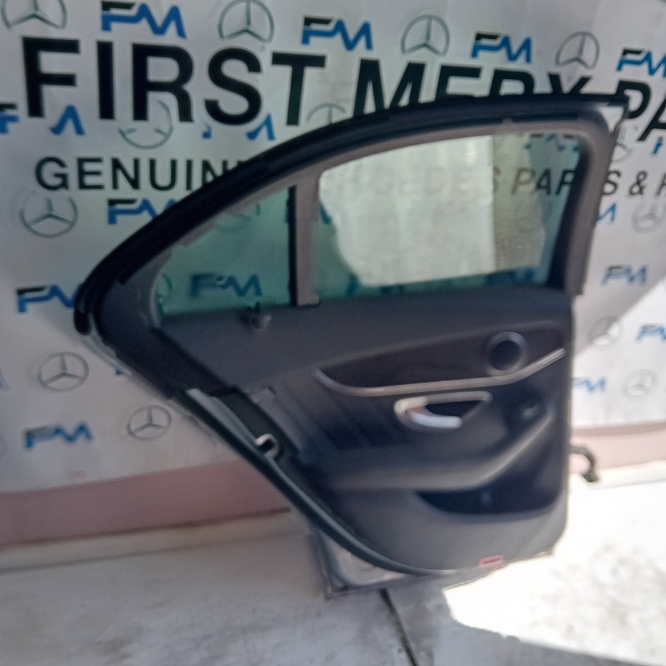 MERCEDES C-CLASS W205 COP PASSENGER REAR DOOR N/S/R SILV 2014 ON COMPLETE FMD169